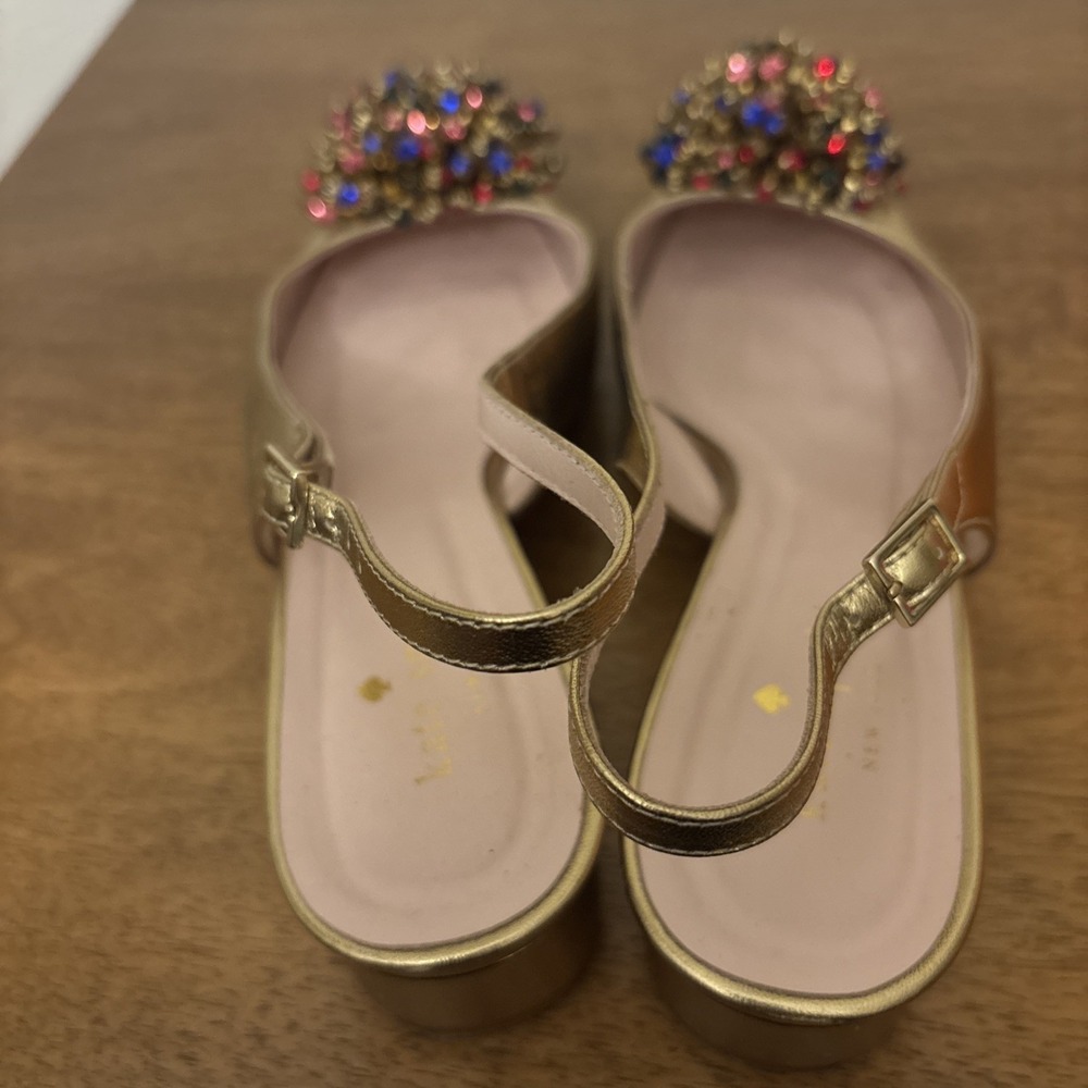 Kate Spade Maren Old Gold Metallic Nappa Leather Slingback Heel Gold Pom Toe 8.5 - Picture 2 of 6